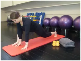 15-minutes-Pilates-workout-for-pregnancy-img-7