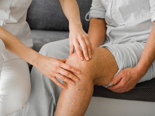 Osteoarthritis of the knees : tired old knees anyone?
